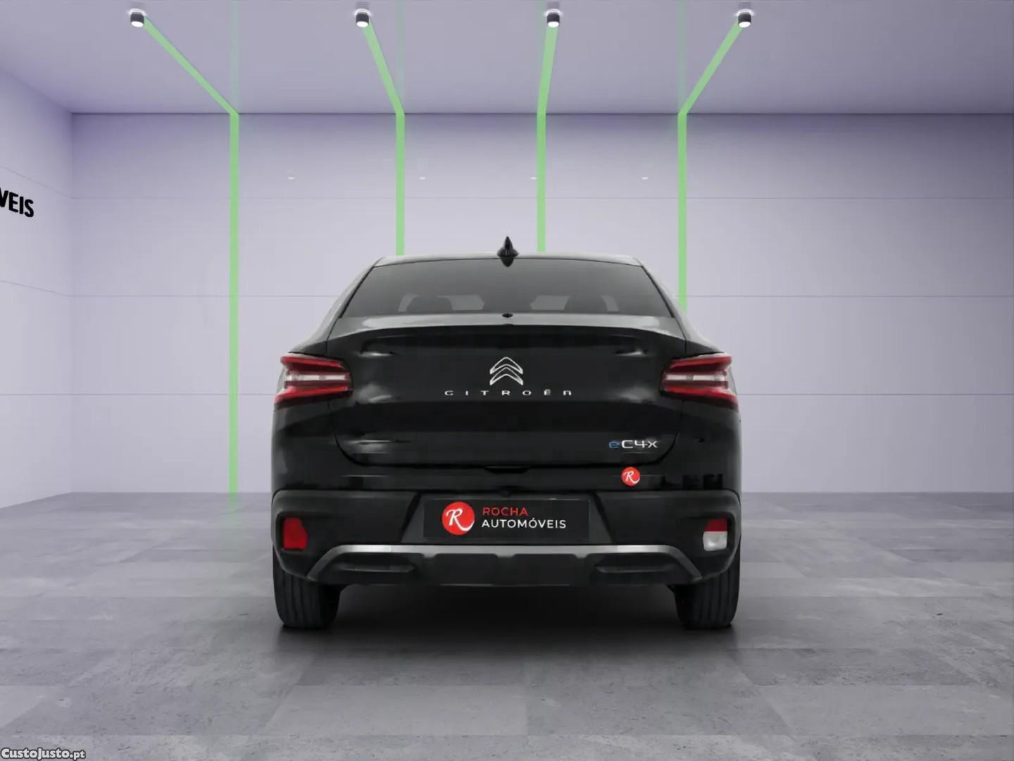 Citroën e-C4 Shine — fotografia 9