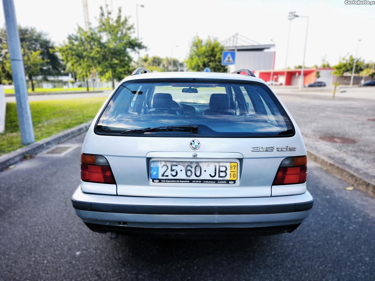 BMW 318 TDS Touring 1 Dono — fotografia 3