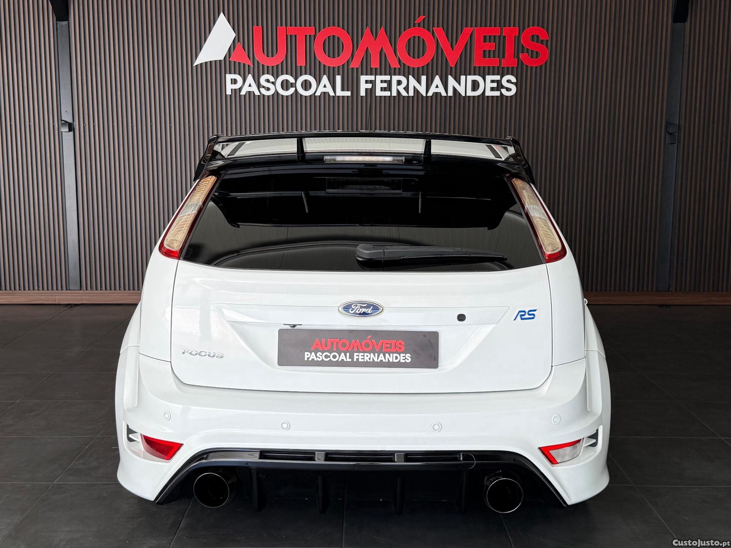 Ford Focus RS 2.5 305CV — fotografia 4