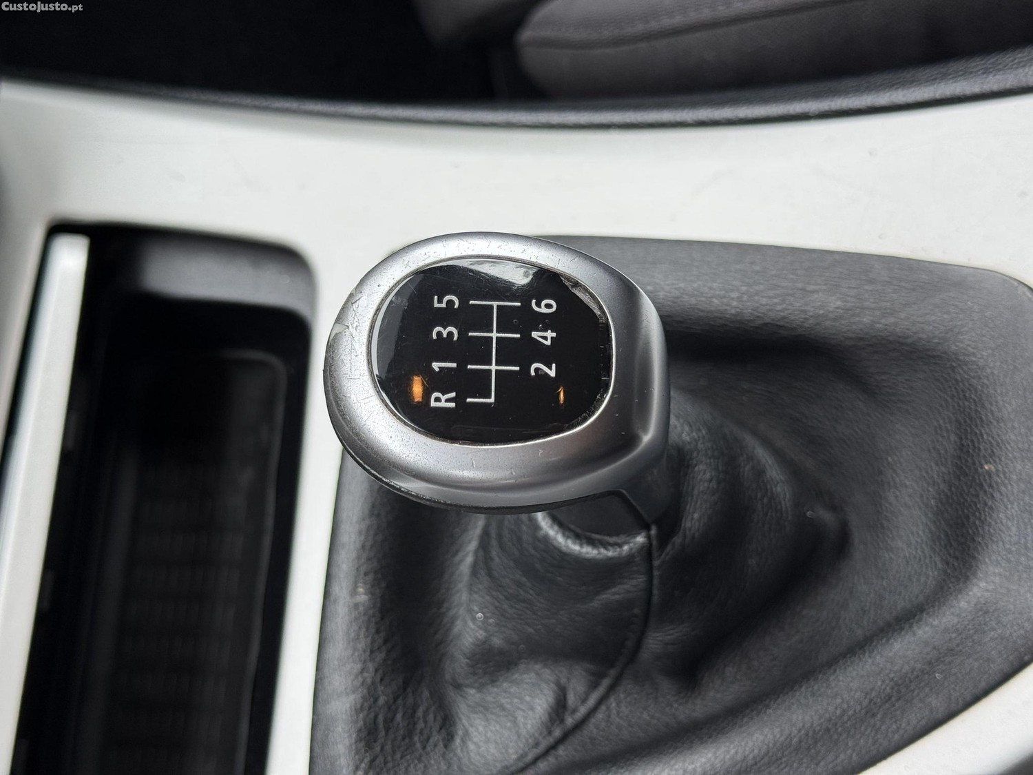 BMW 318 D TOURING C/ EXTRAS PACK M — fotografia 12