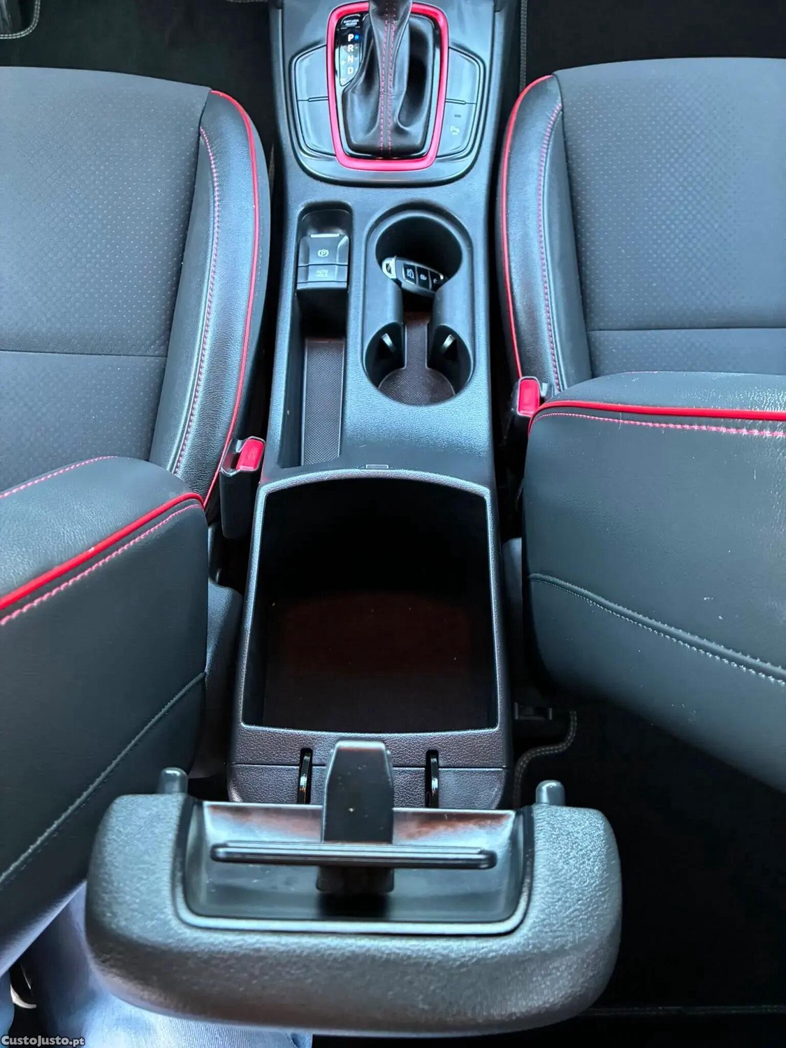 Hyundai Kauai 1.6 GDi HEV Premium — fotografia 15