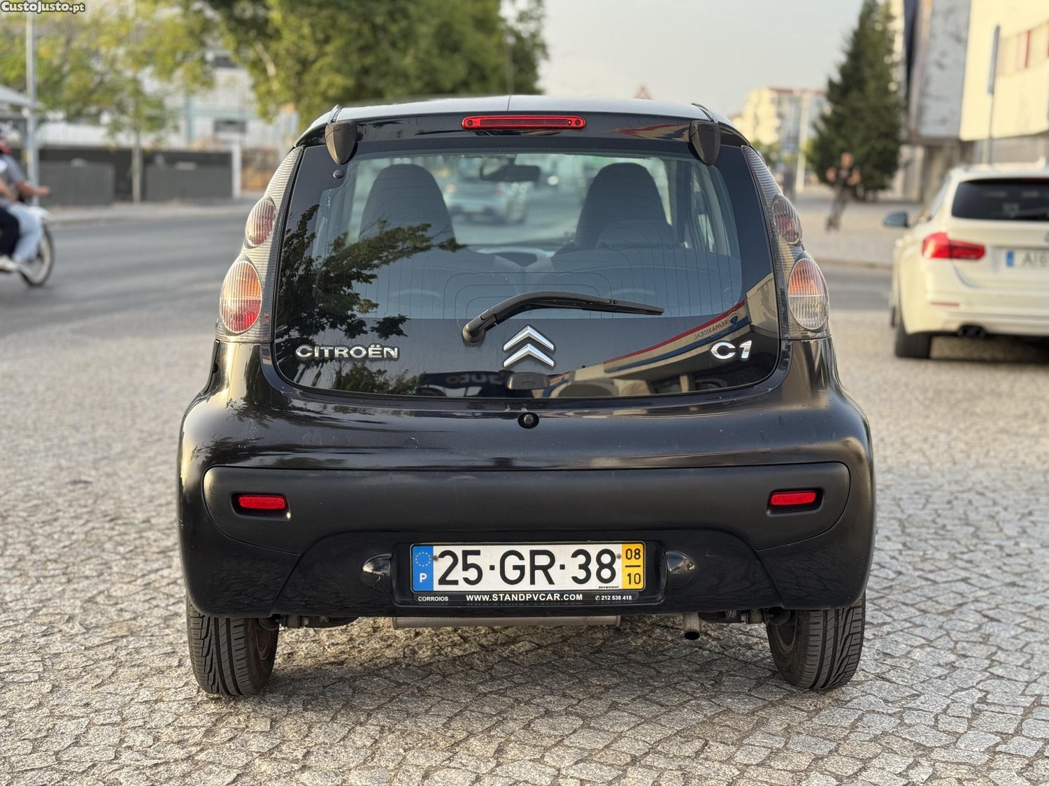 Citroën C1 1.0 Sx AC 5 Portas -08 — fotografia 7