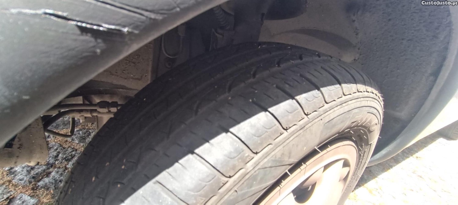 Ford KA 1.3 Gasolina — fotografia 4