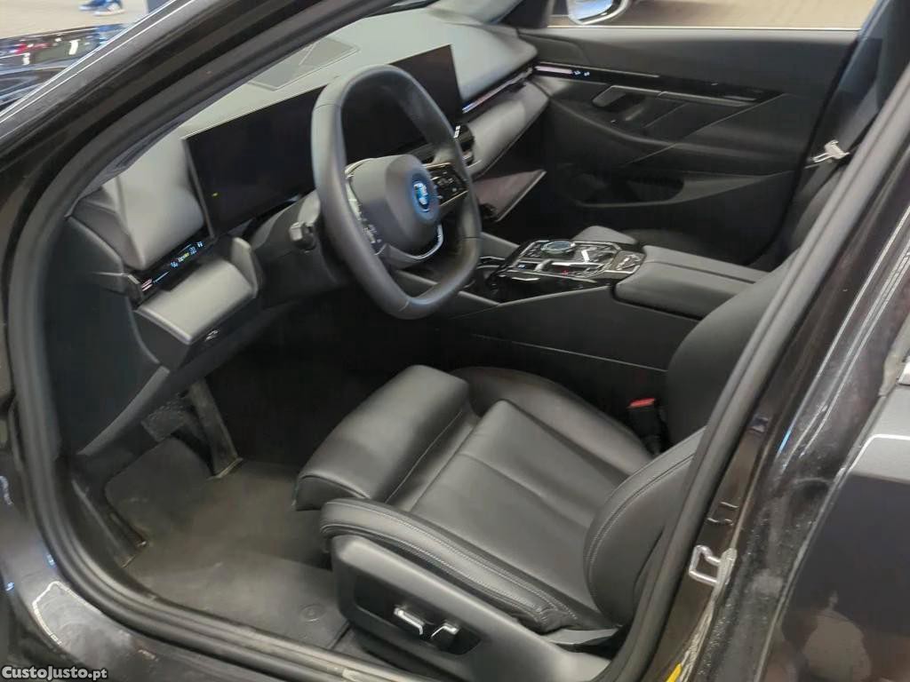 BMW 530 e — fotografia 11