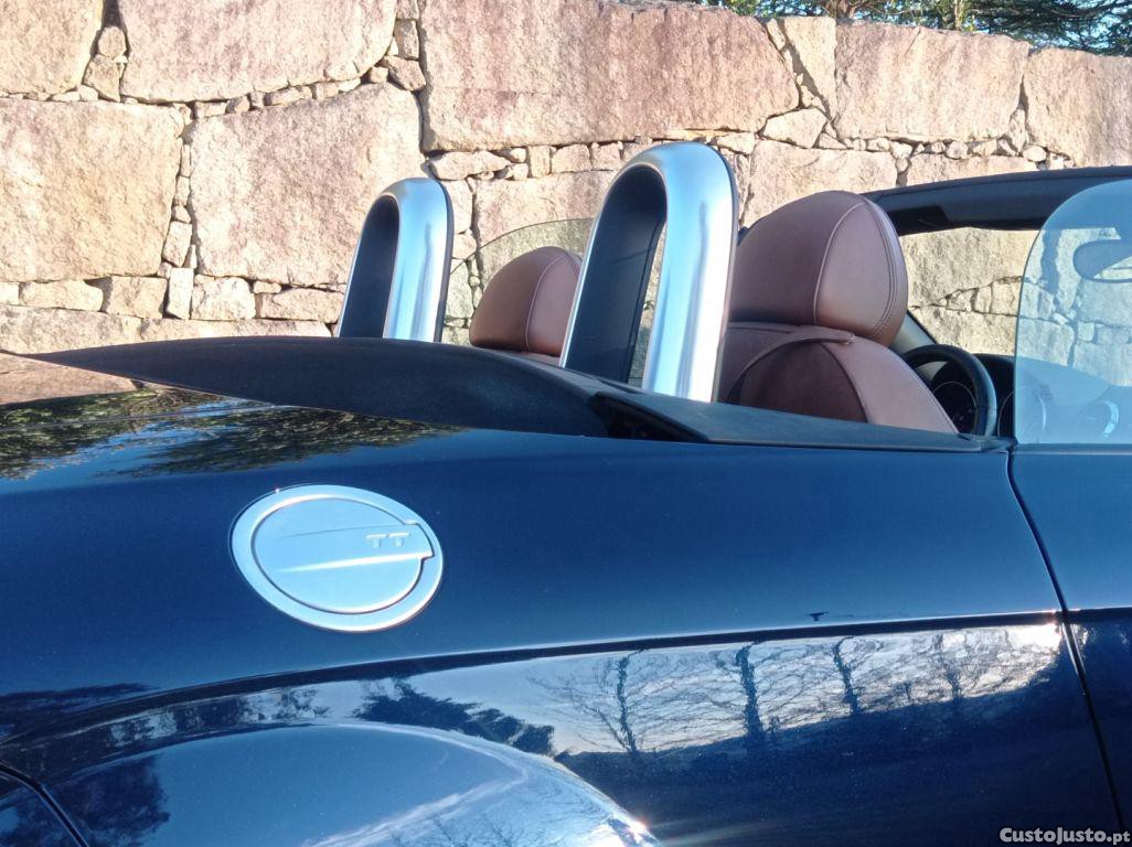 Audi TT Cabrio-200cv-Garantia — fotografia 2