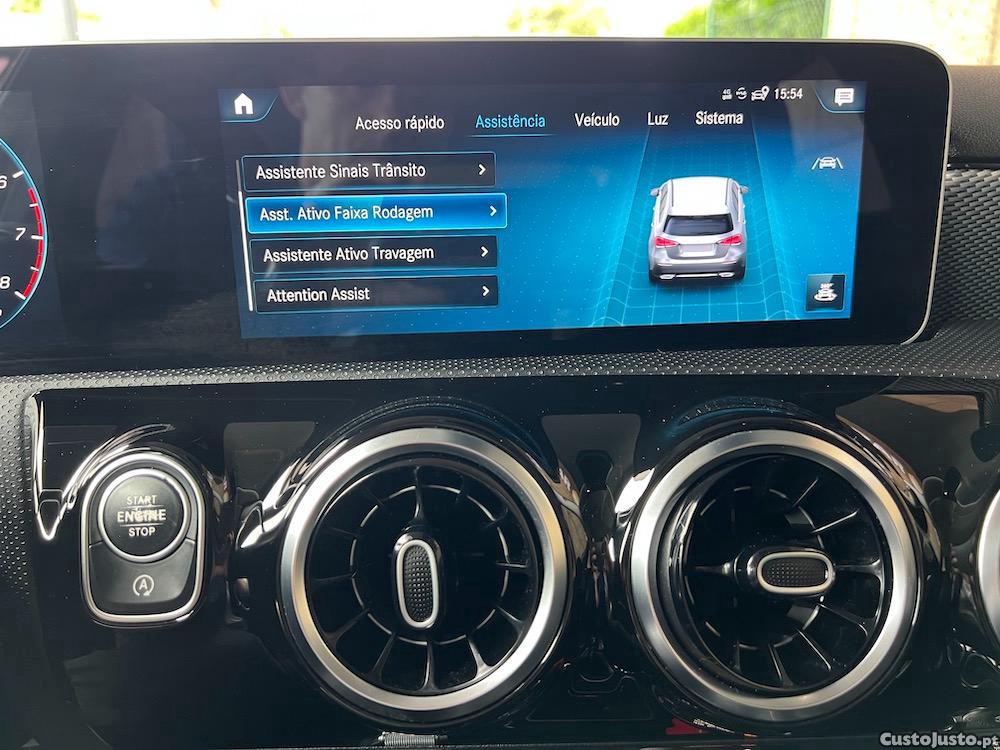 Mercedes-Benz A 200 BlueEFFICIENCY Progressive — fotografia 4