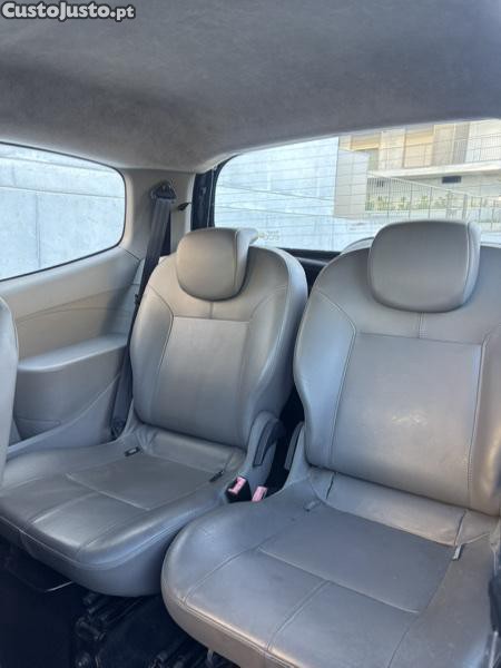 Renault Twingo 1.5 diesel Initiale Paris — fotografia 5