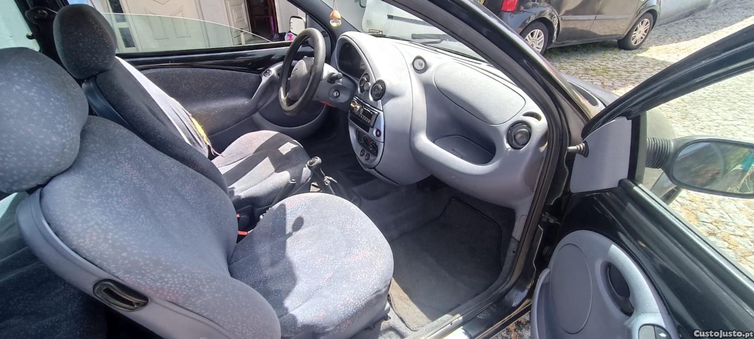 Ford KA 1.3 Gasolina — fotografia 7
