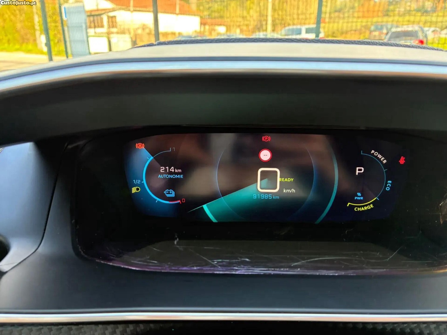 Peugeot e-208 50 kWh GT Line — fotografia 18