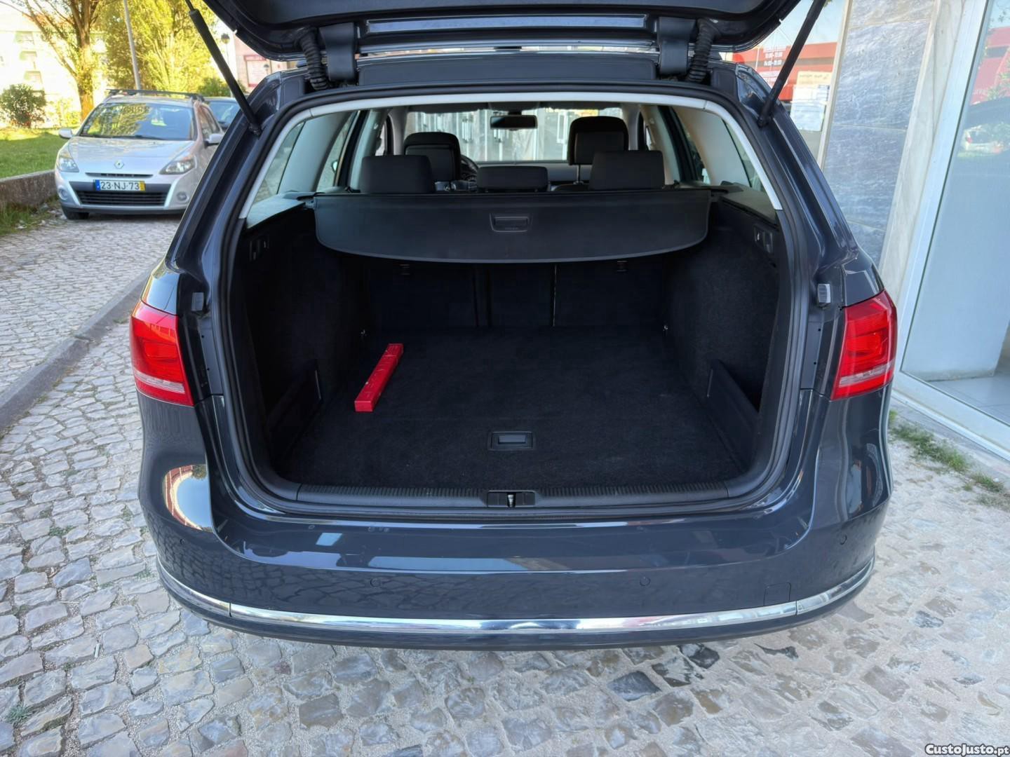 Volkswagen Passat 1.6 TDI BlueMotion — fotografia 15