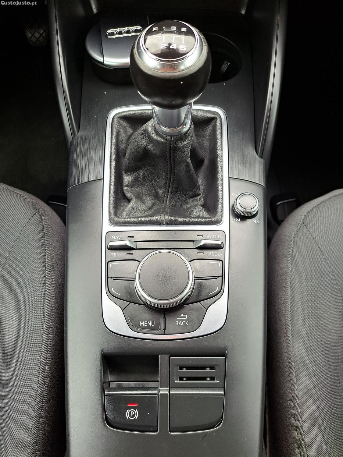 Audi A3 Sportback 1.6 TDI Ultra — fotografia 15