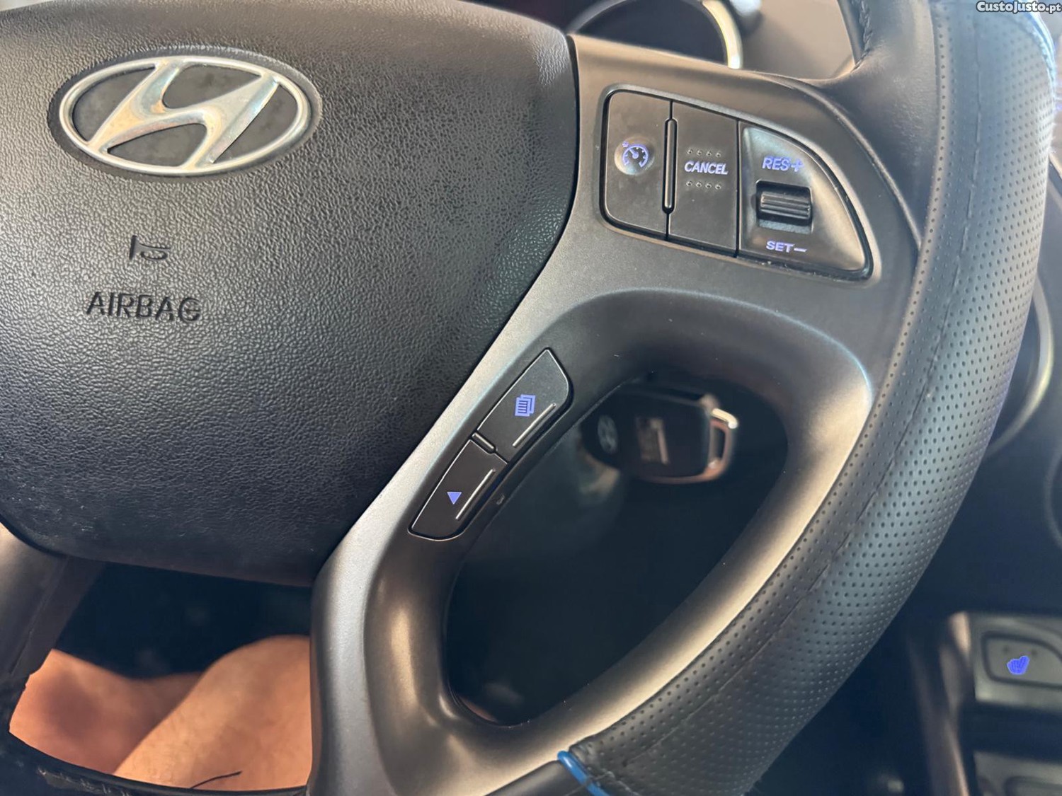 Hyundai ix35 1.7 CRDi VGT Blue Style — fotografia 11
