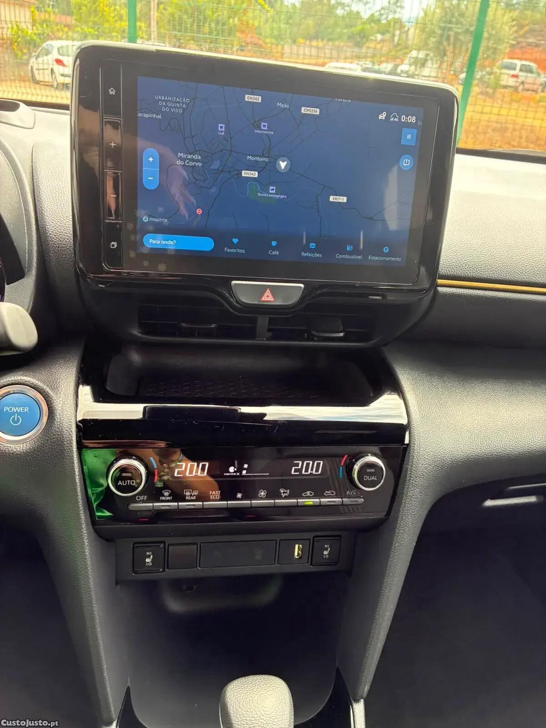 Toyota Yaris 1.5 HDF Luxury — fotografia 6