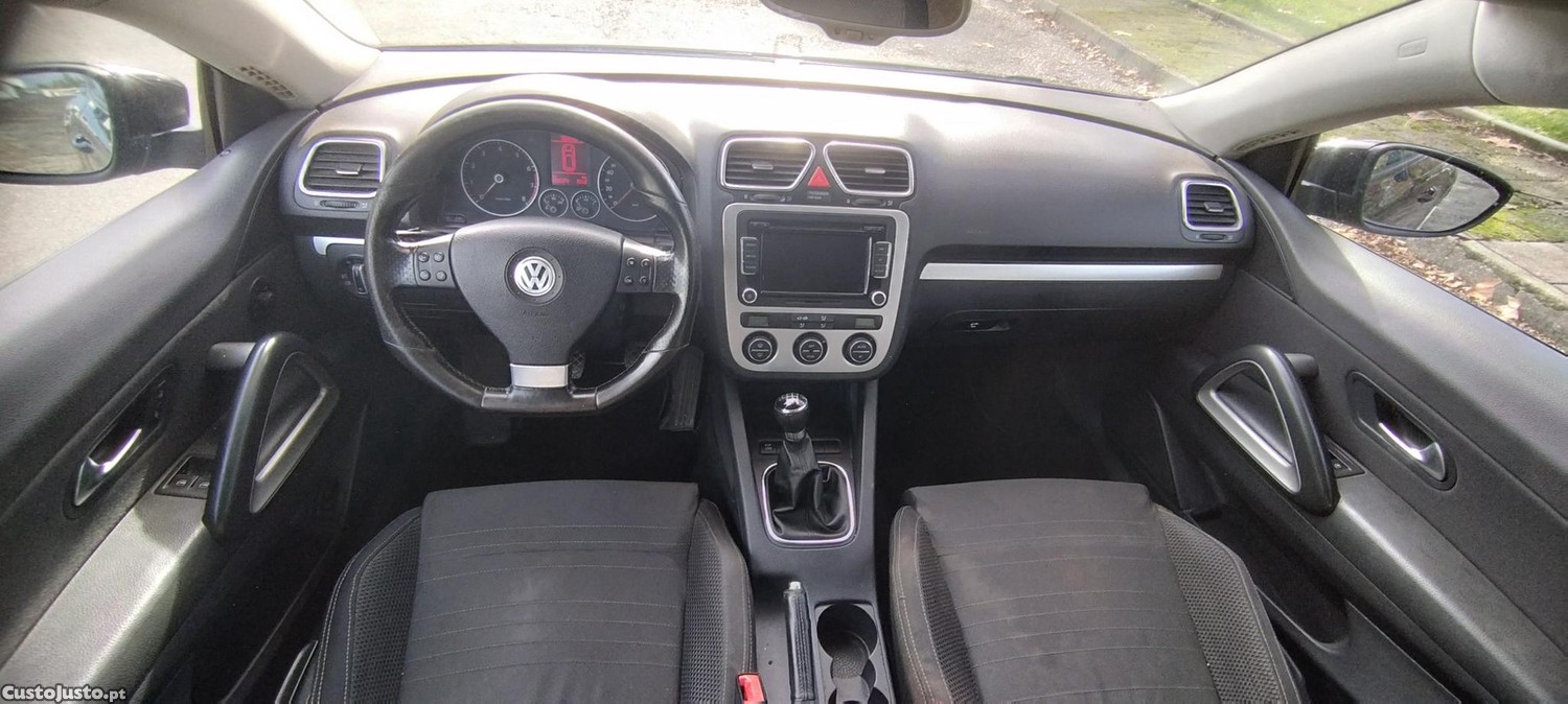 Volkswagen Scirocco 1.4 TSI 160 cv Nacional — fotografia 11
