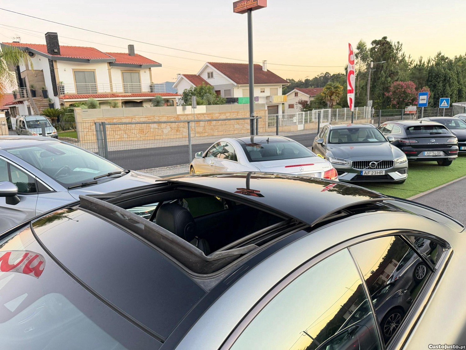 Mercedes-Benz E 220 d AMG Line — fotografia 14