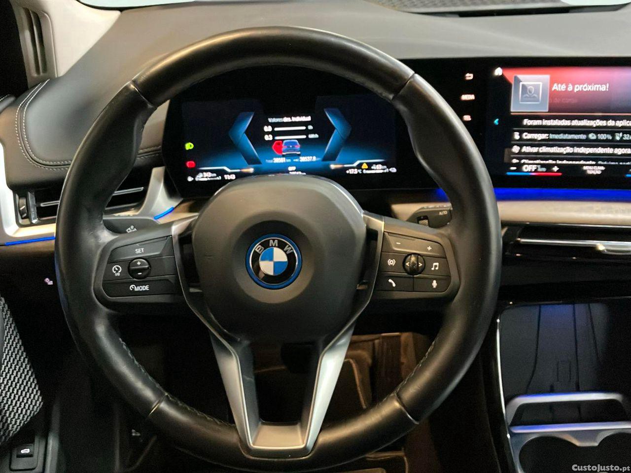 BMW 225 Active Tourer XE e xDrive Line Luxury — fotografia 15