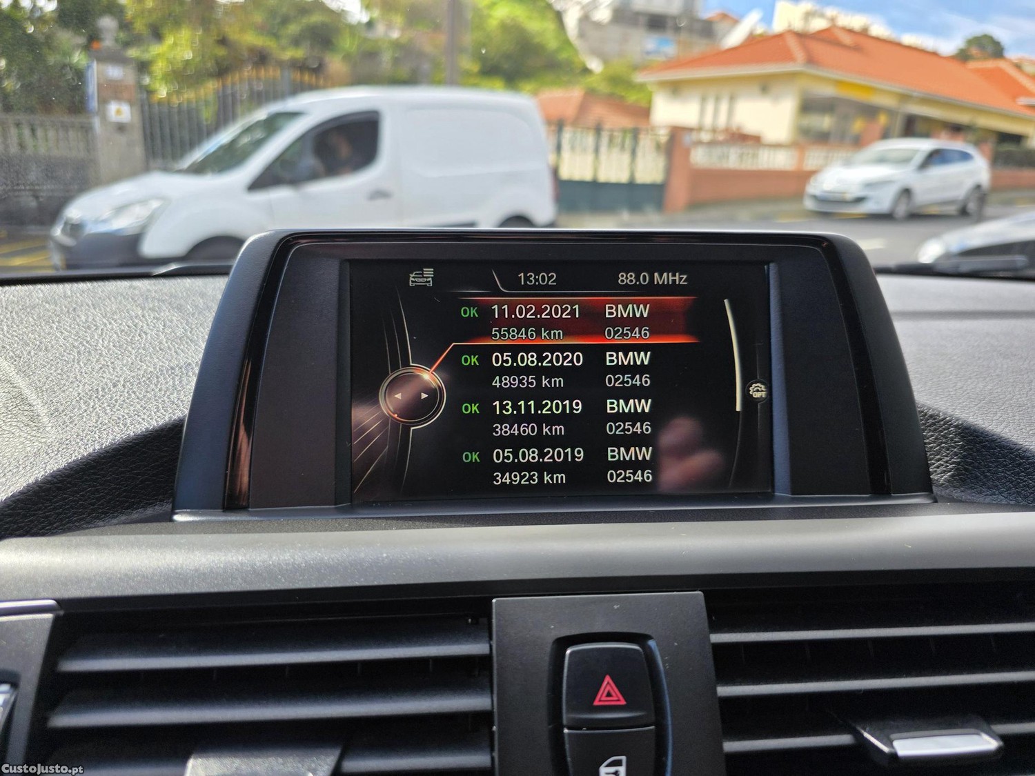 BMW 116 d Line Sport — fotografia 15