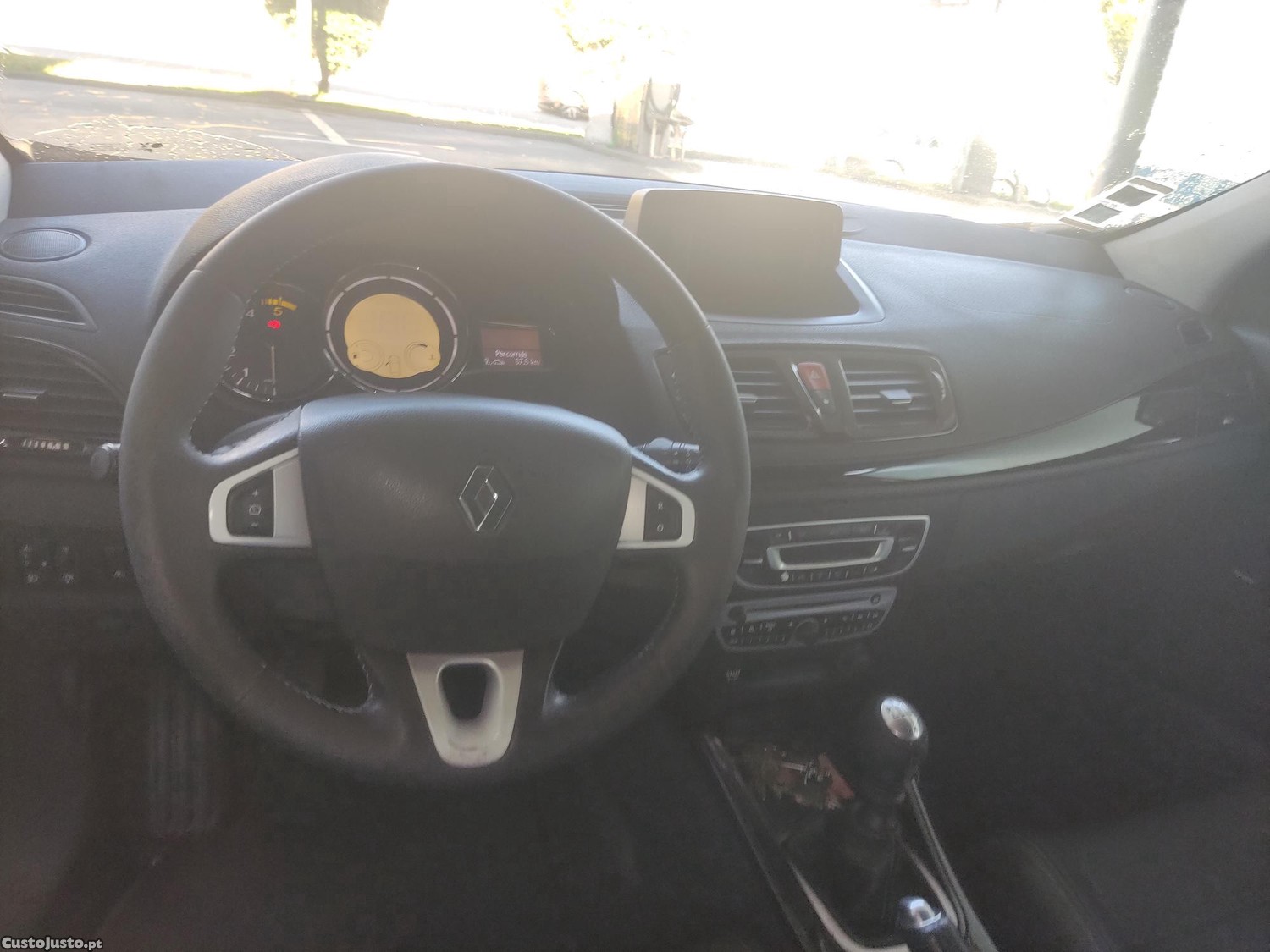 Renault Mégane 1.5 DCI bose — fotografia 8