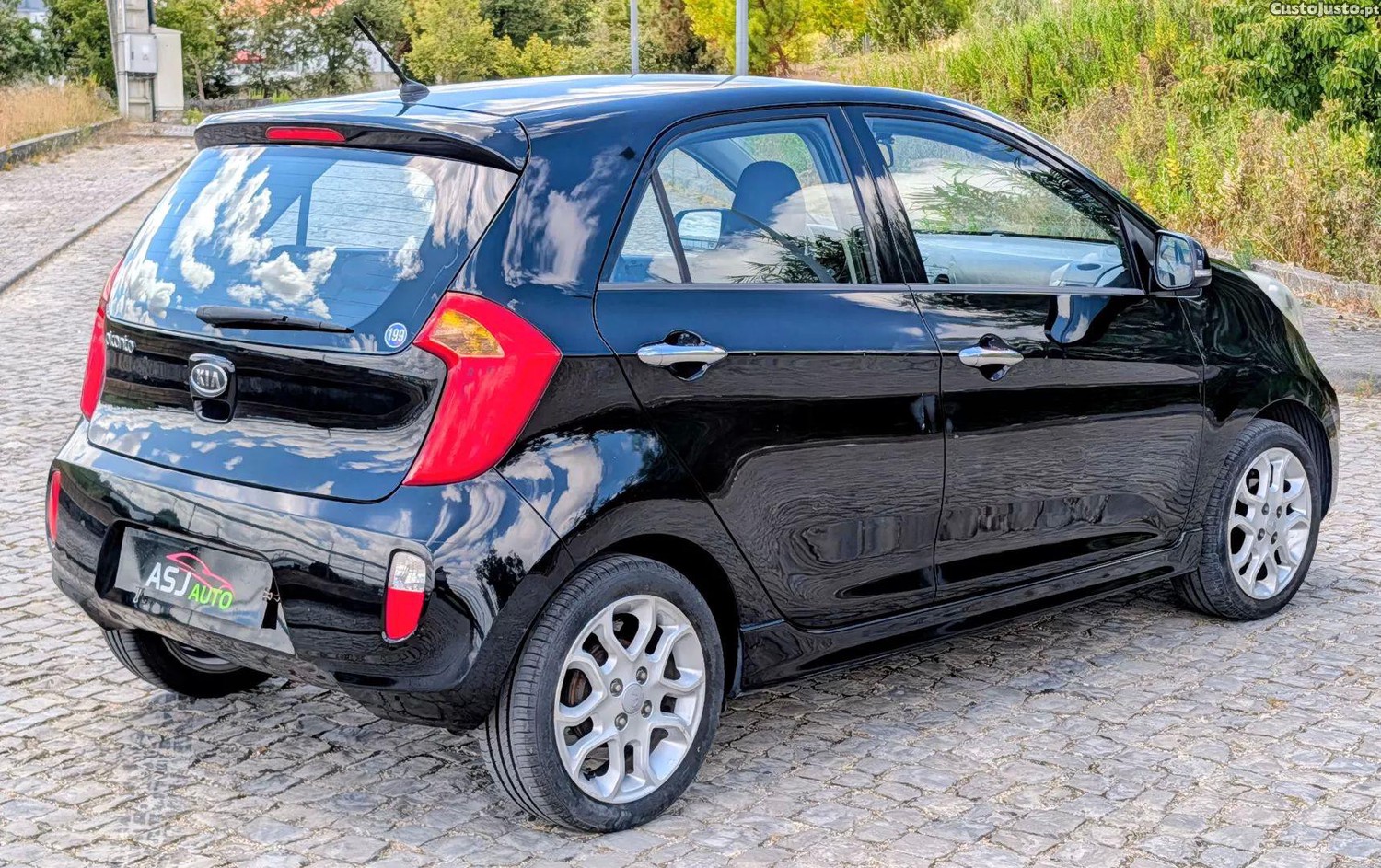 Kia Picanto 1.0 cvvt lx — fotografia 12