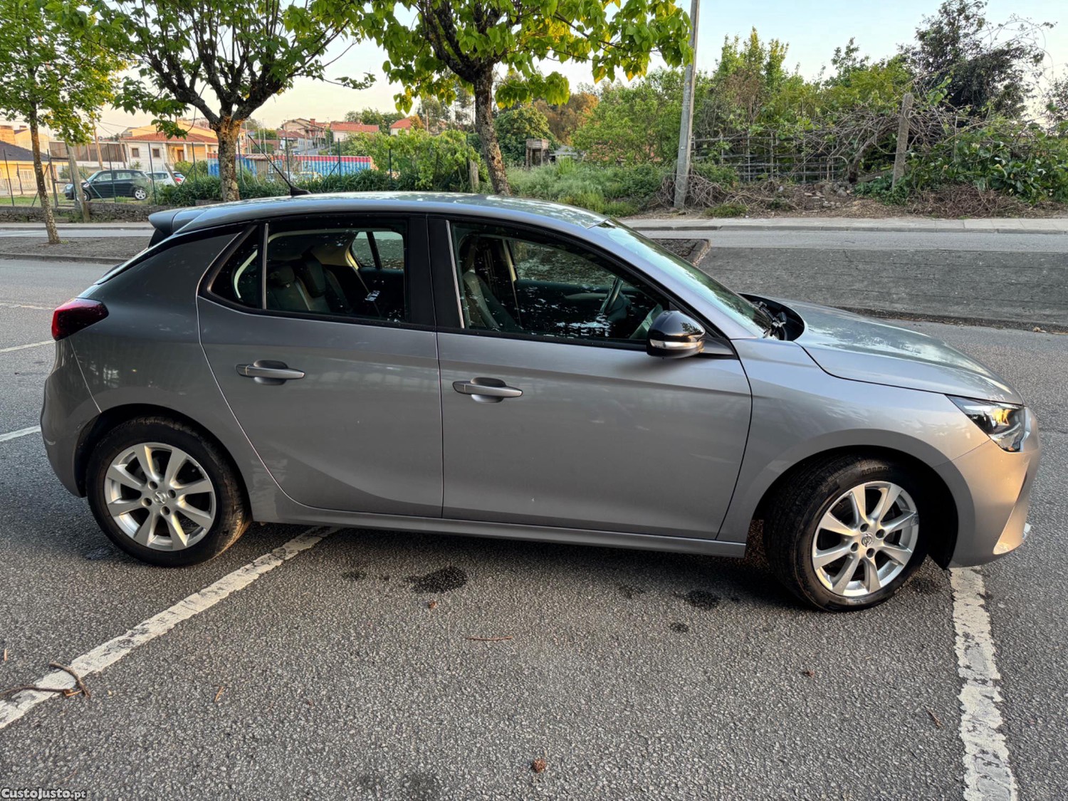 Opel Corsa 1.2 Turbo Elegance — fotografia 5