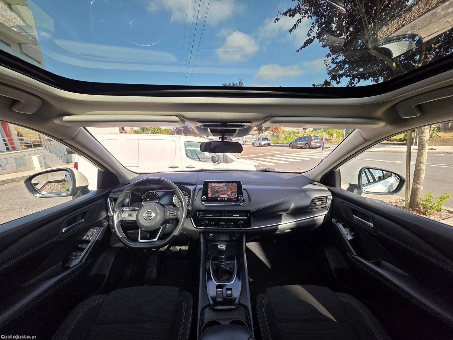 Nissan Qashqai 1.3 DIG-T Acenta — fotografia 14