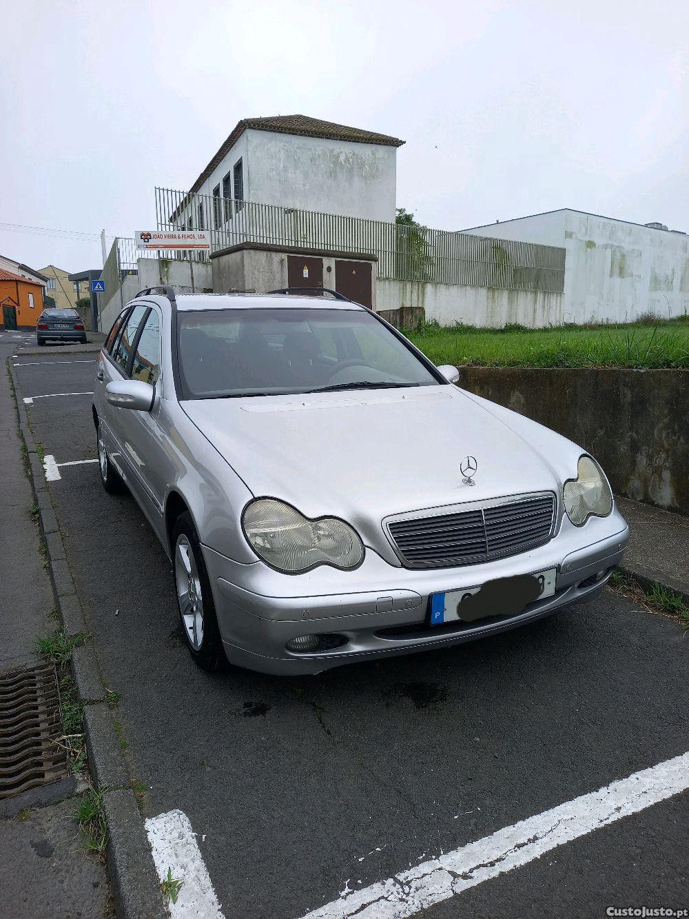 Mercedes-Benz C 220 Classic — fotografia 8