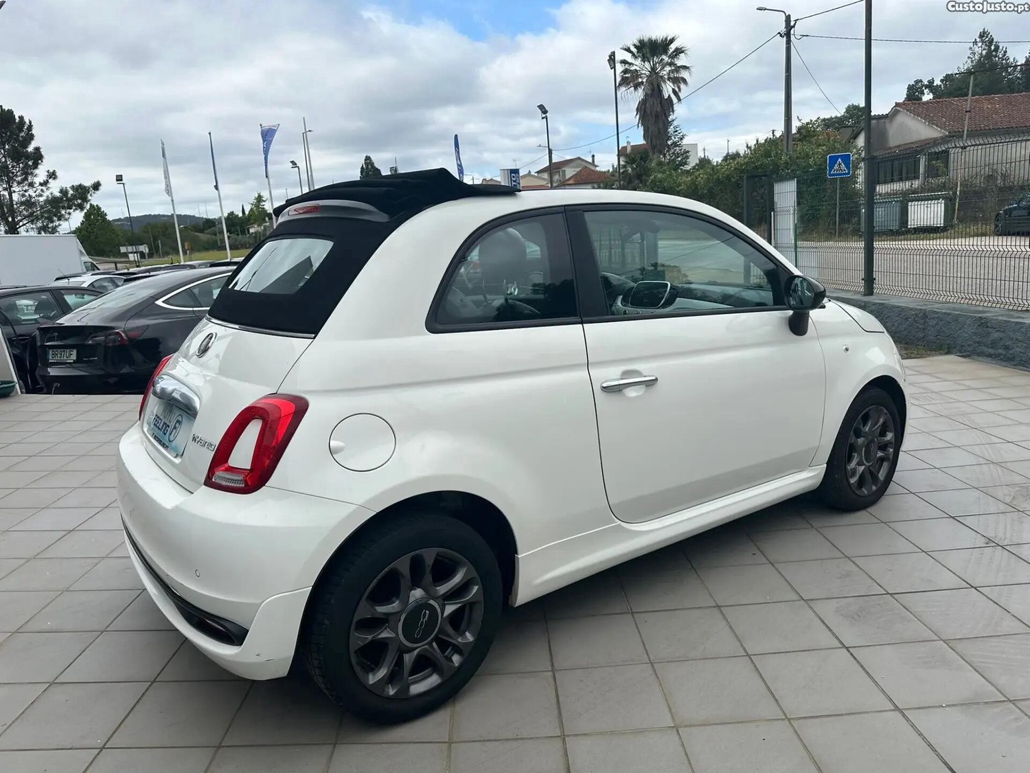 Fiat 500C 1.0 Hybrid Lounge — fotografia 21