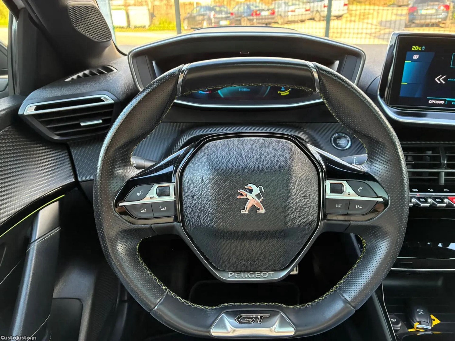 Peugeot e-208 50 kWh GT Line — fotografia 19