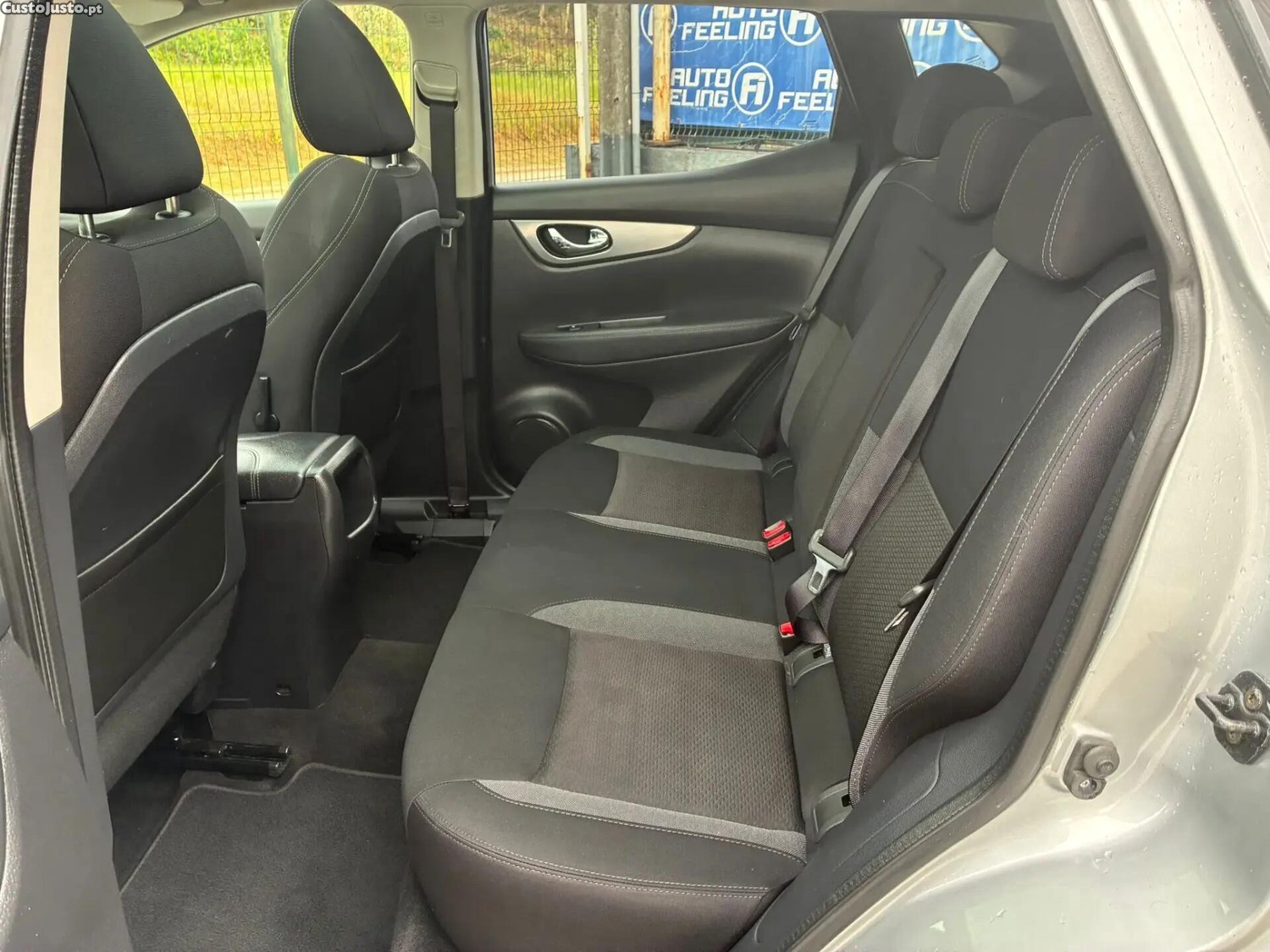 Nissan Qashqai 1.3 DIG-T N-Connecta — fotografia 6