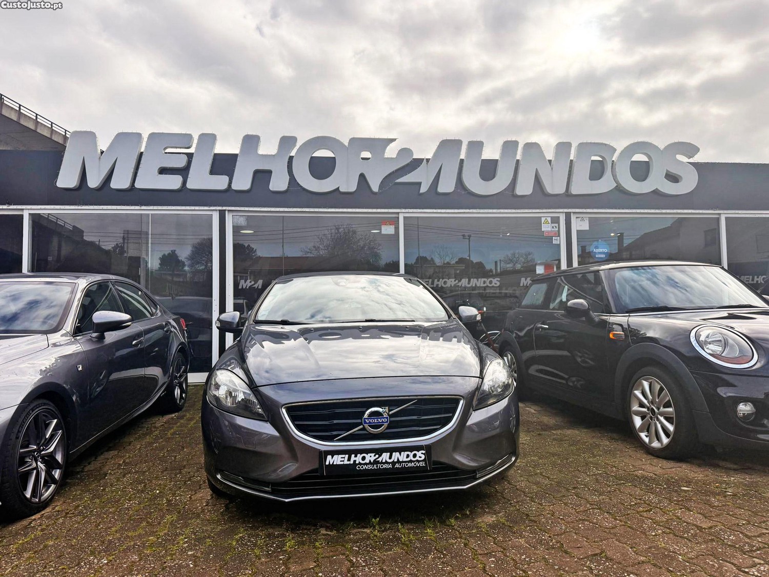 Volvo V40 1.6 D2 Momentum — fotografia 9