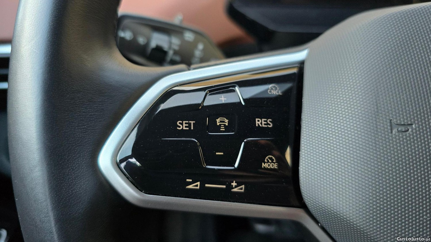 Volkswagen ID.4 77 kWh Pro Performance — fotografia 16