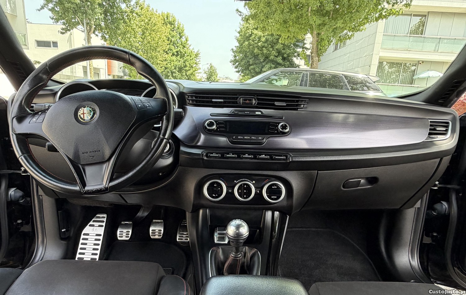 Alfa Romeo Giulietta 1.6 JTDm-163.000km 1 registo — fotografia 5
