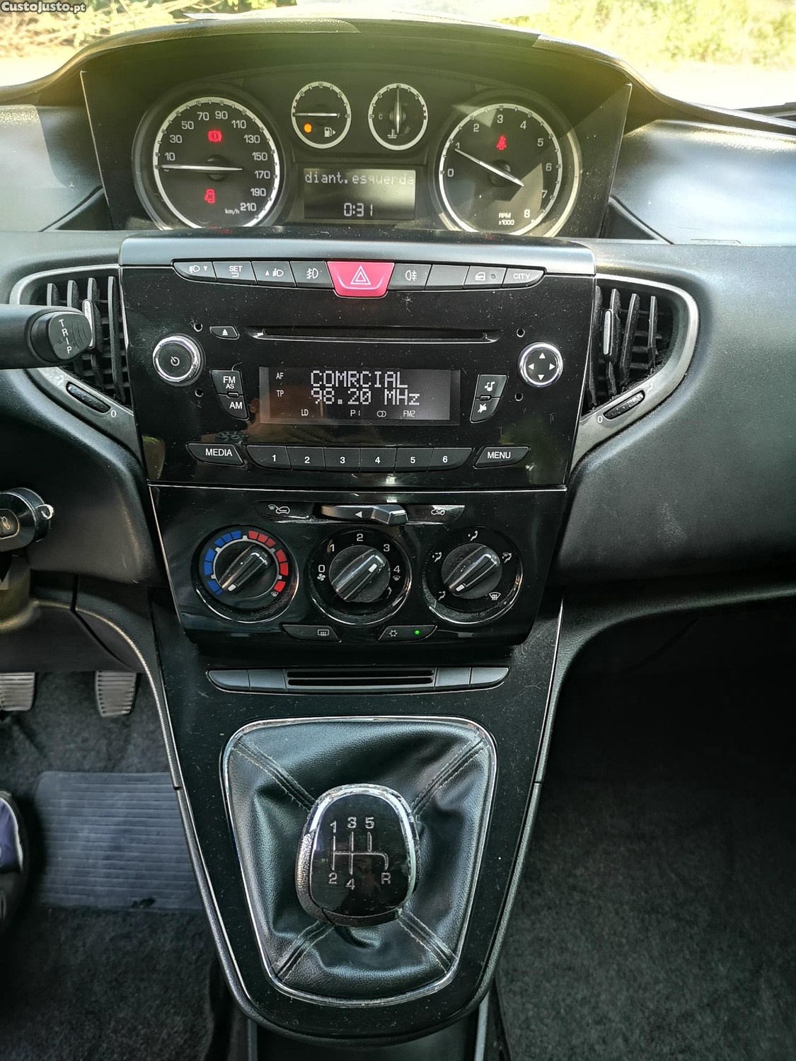Lancia Ypsilon 1.2 S&S GOLD - 5 Portas - Nacional - 100.000kms - 1 Dono - C/ GARANTIA — fotografia 6