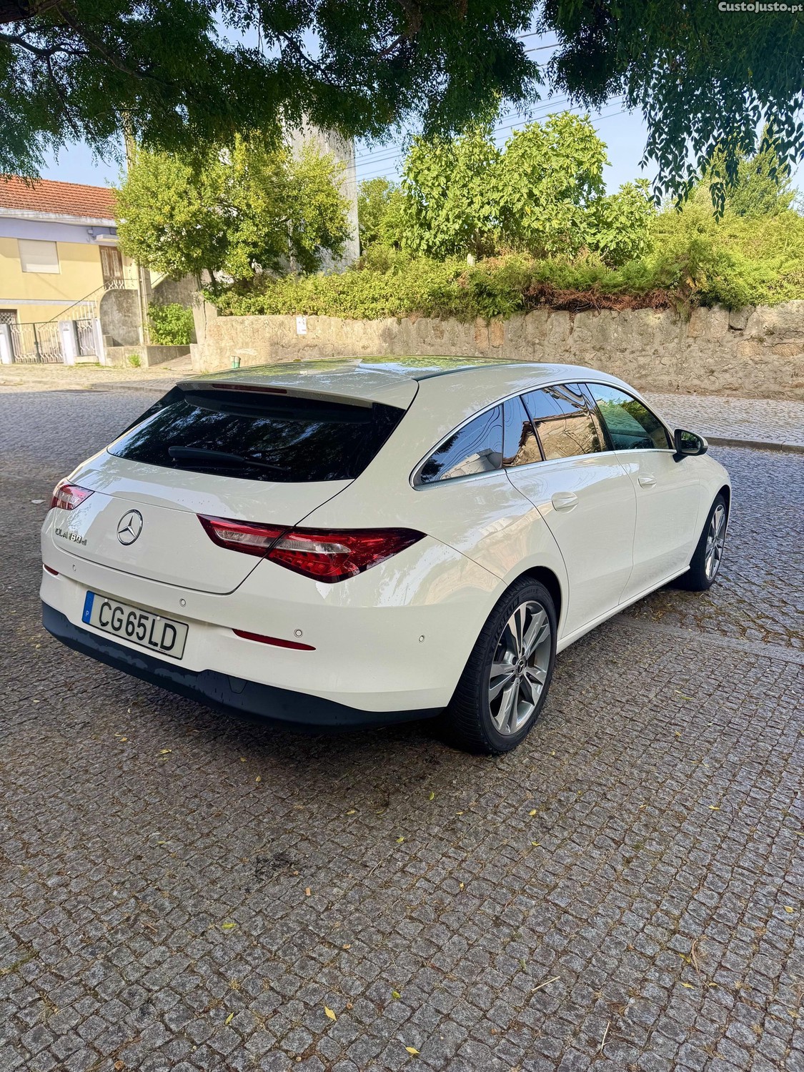 Mercedes-Benz CLA 180 Shooting brake — fotografia 2