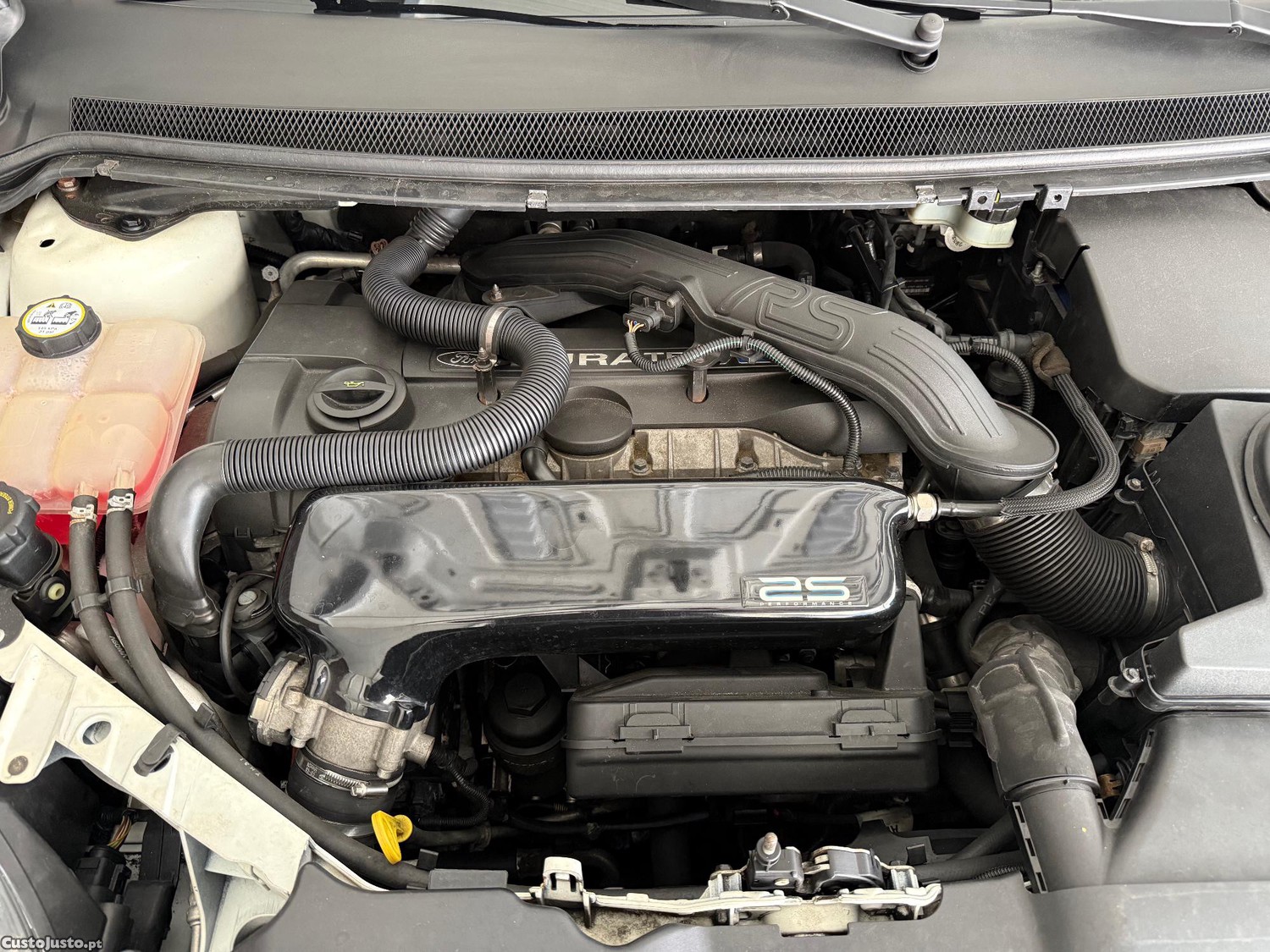 Ford Focus RS 2.5 305CV — fotografia 2