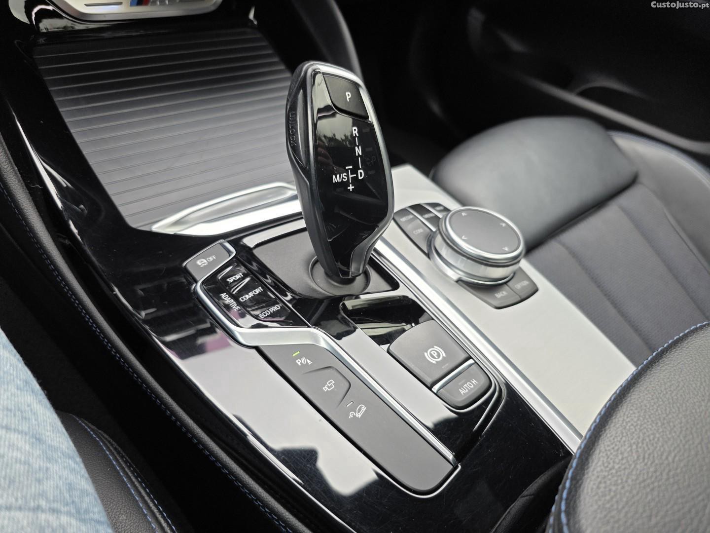 BMW X4 M40 d Auto — fotografia 34