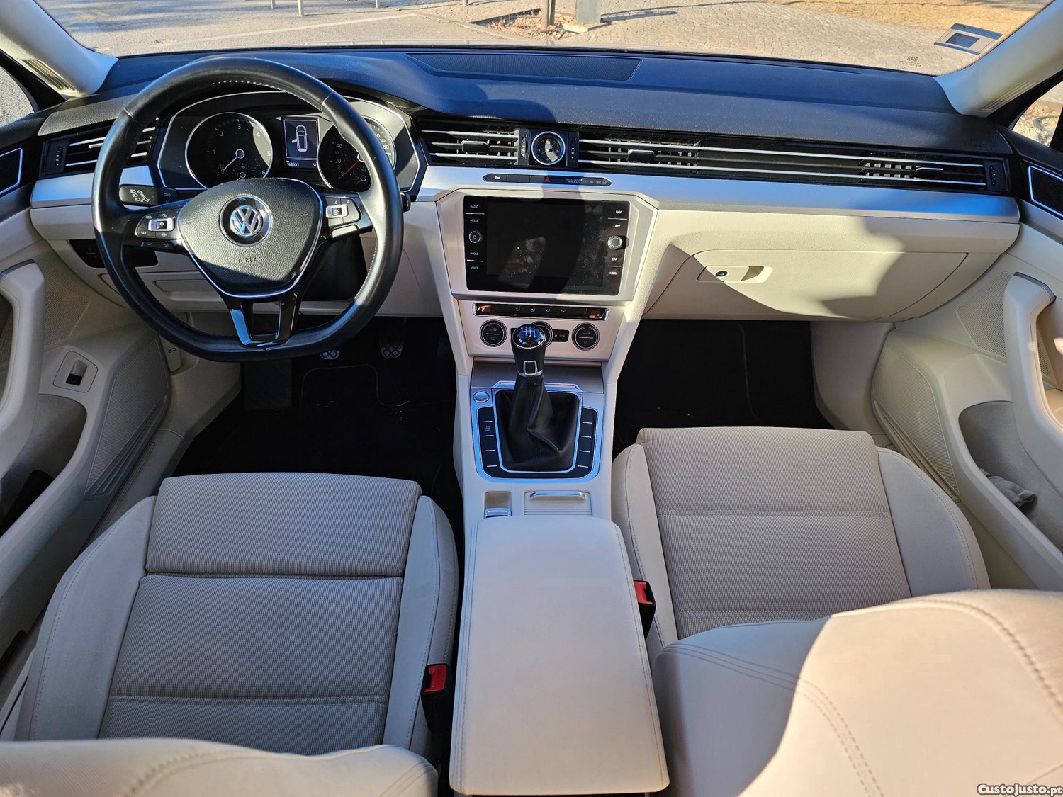 Volkswagen Passat Variant 2.0 TDi Confortline — fotografia 9