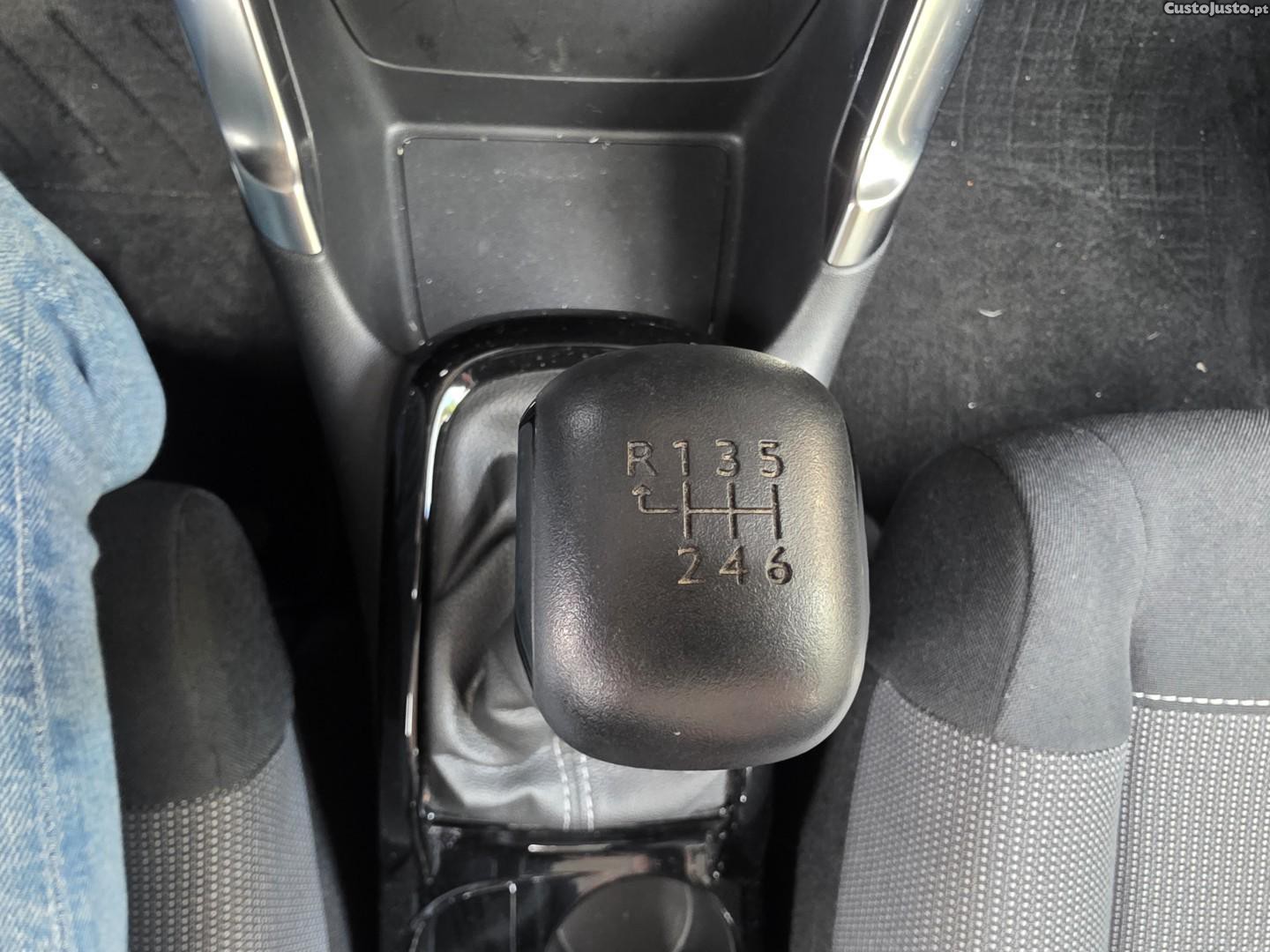 Citroën C3 Aircross 1.2 PureTech Feel — fotografia 11