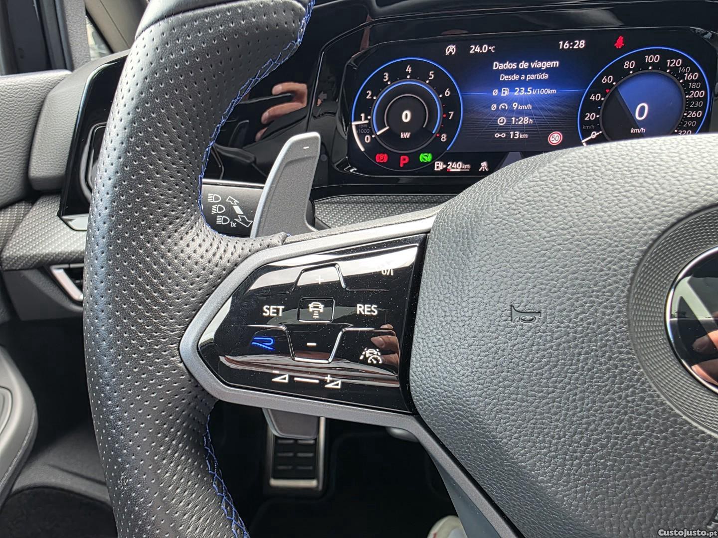 Volkswagen Golf 2.0 TSI R DSG — fotografia 16