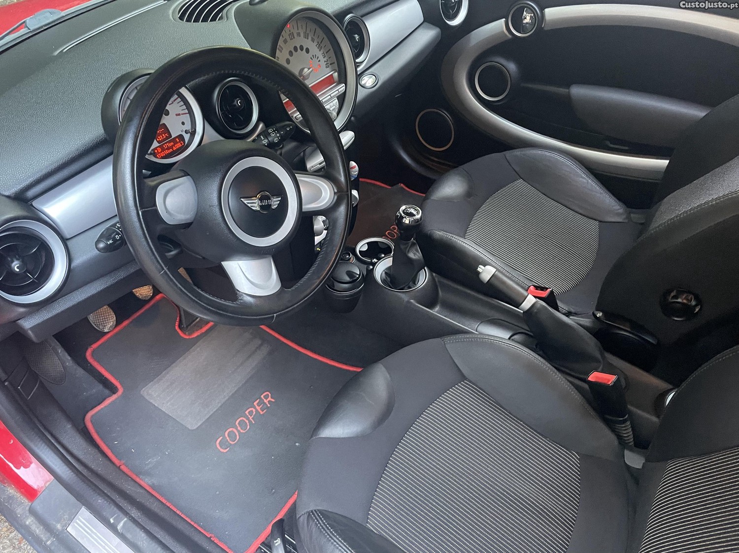 MINI Cooper 1,6 — fotografia 7