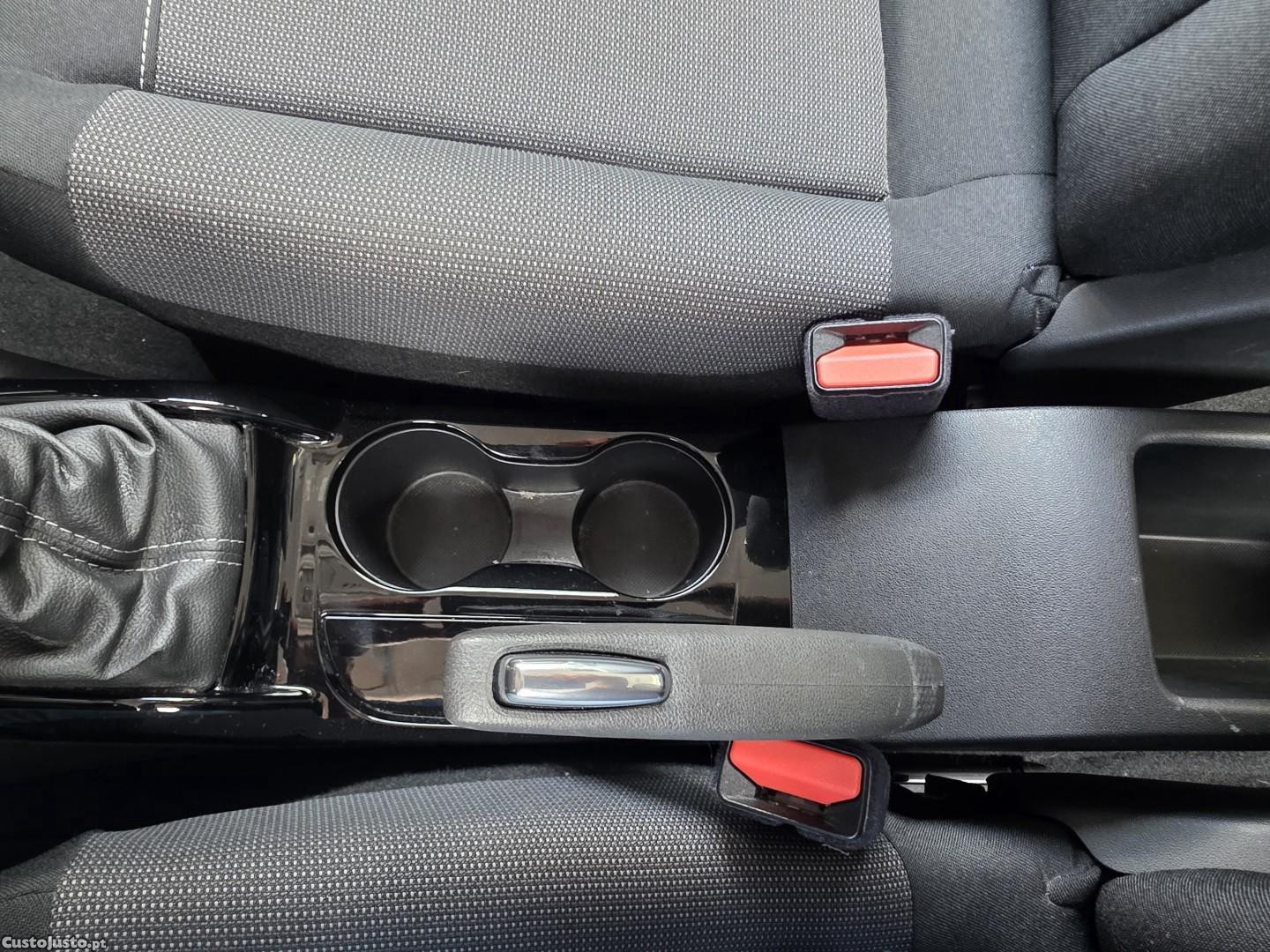 Citroën C3 Aircross 1.2 PureTech Feel — fotografia 10