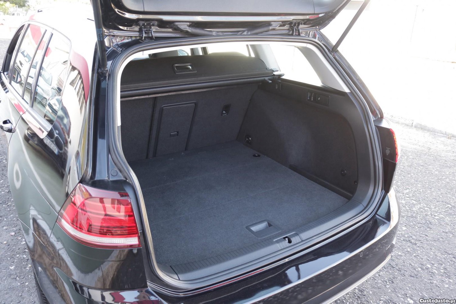 Volkswagen Golf Variant 1.0 TSI Confortline 115cv — fotografia 47