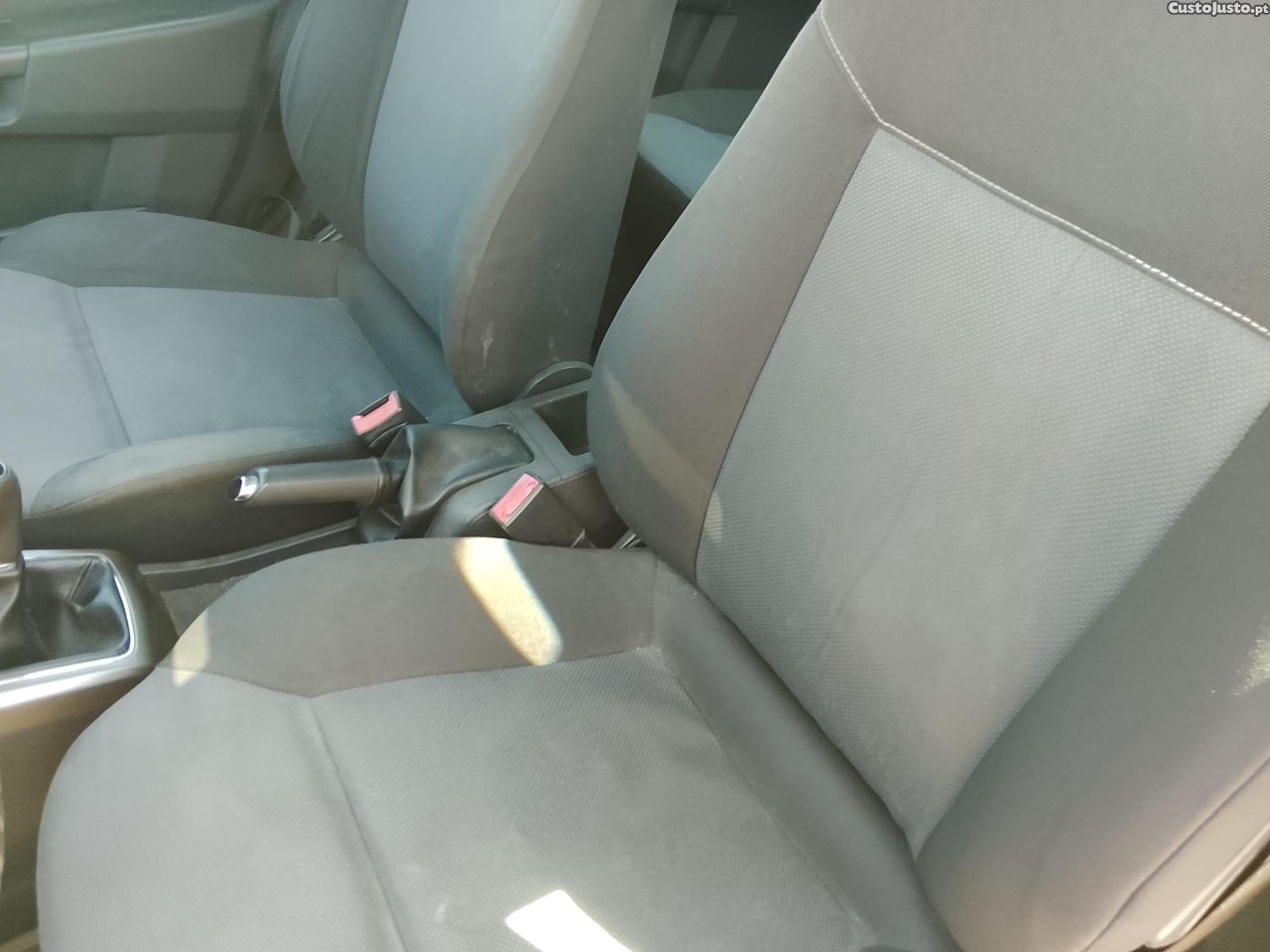 Opel Astra Station Wagon 1.4 Gasolina-Mecanica Impecável — fotografia 5