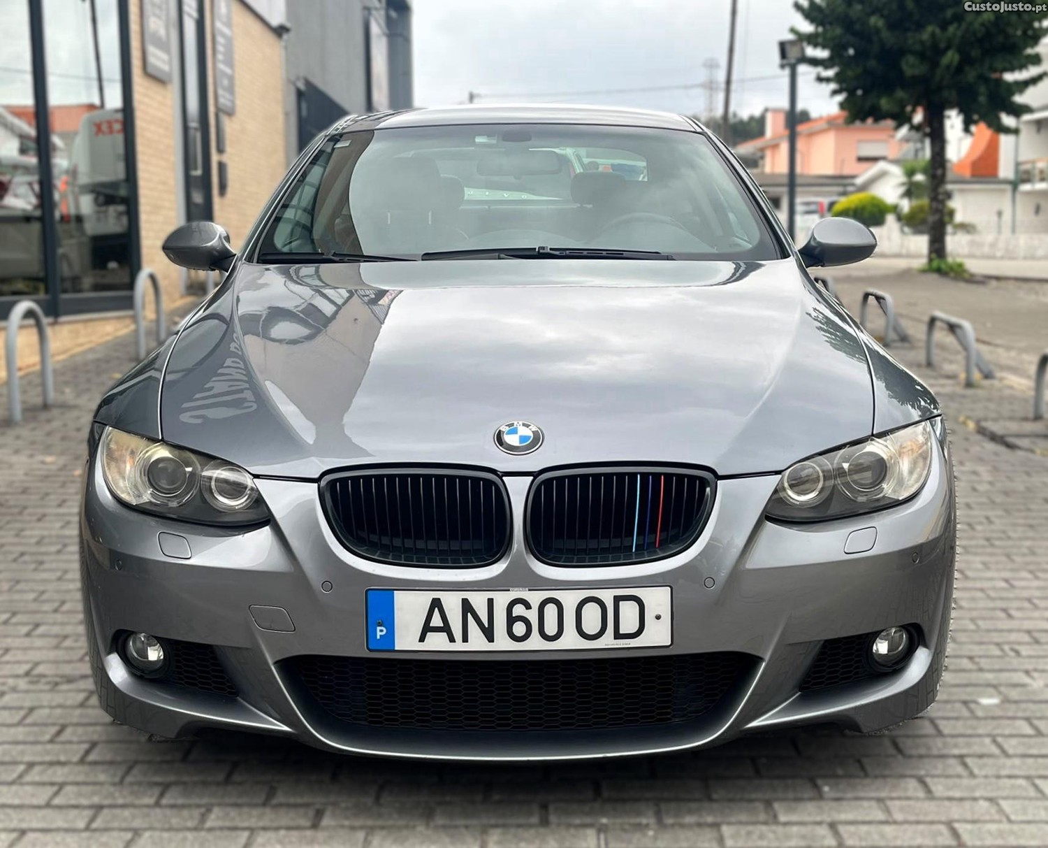 BMW 330 i — fotografia 19