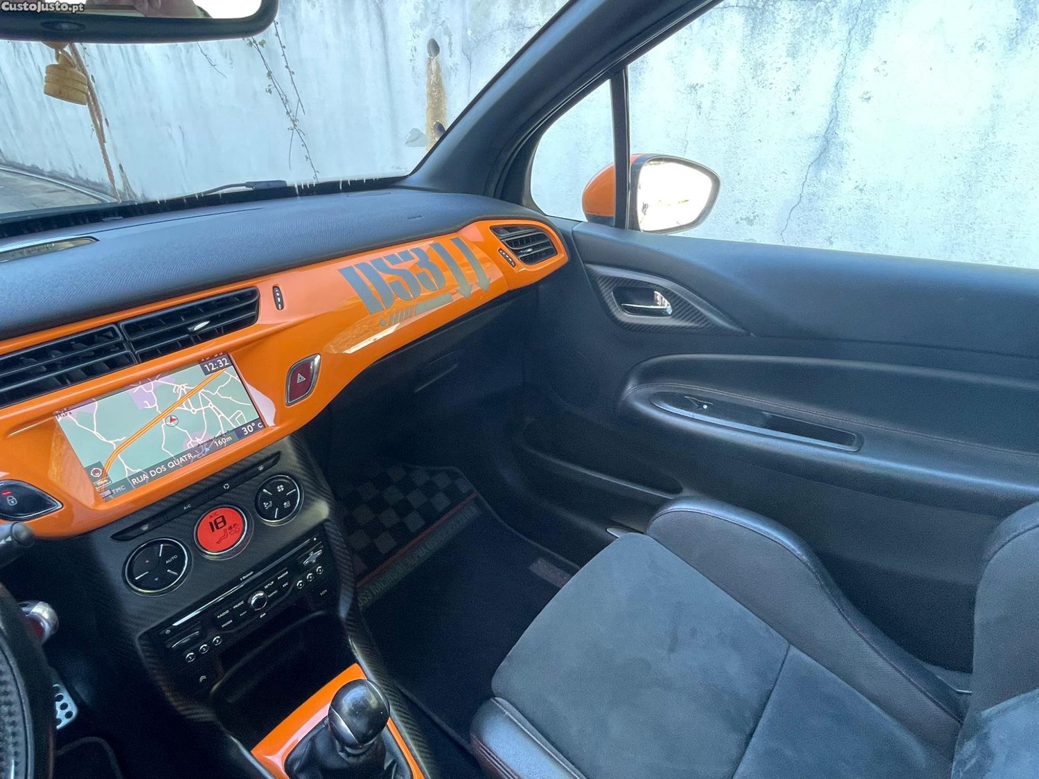 Citroën DS3 1.6 THP Racing -202cv — fotografia 7