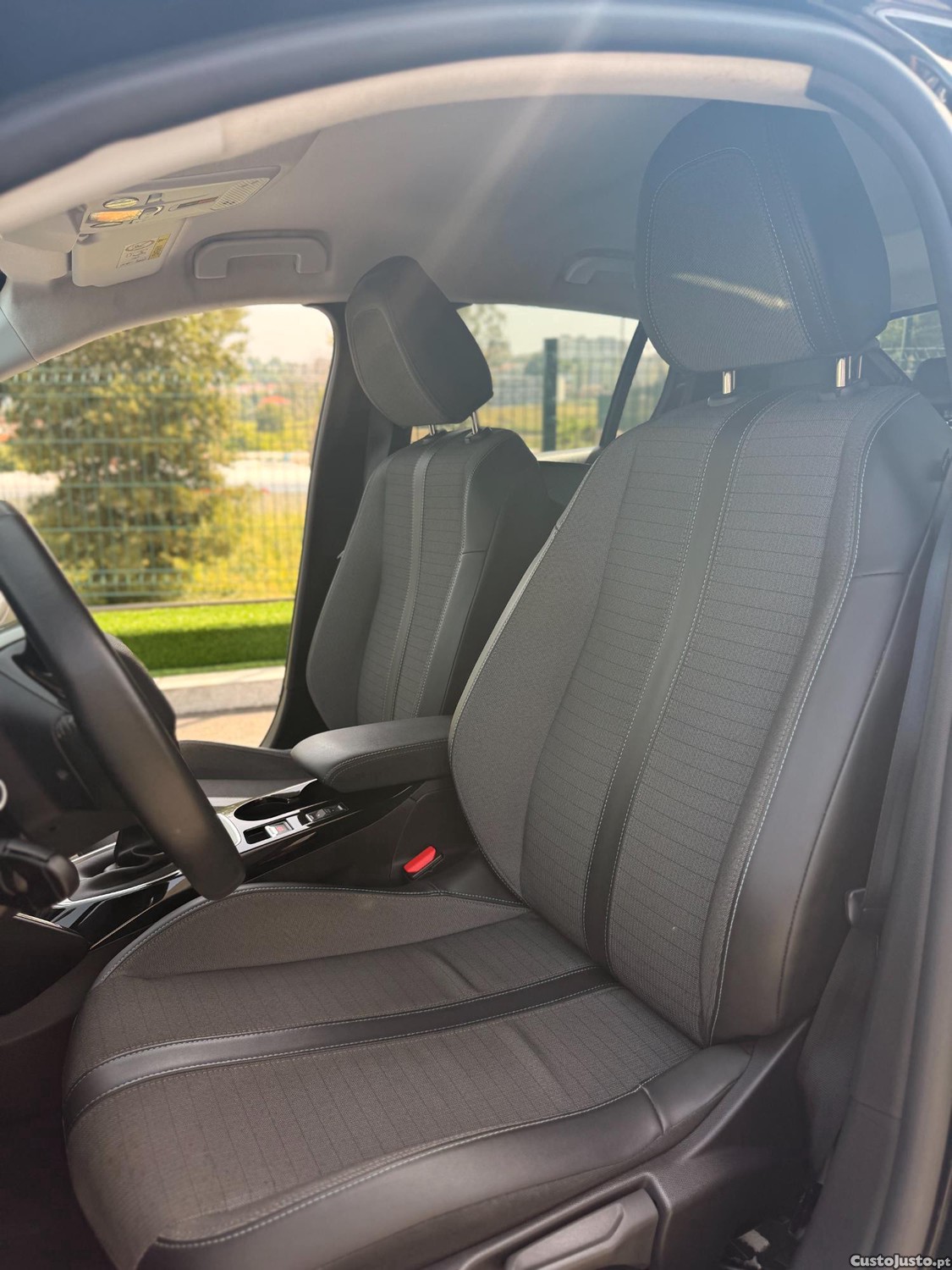 Peugeot 208 1.5 Blue HDI — fotografia 5