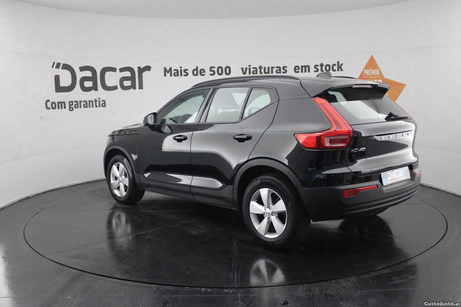 Volvo XC 40 1.5 T2 MOMENTUM CORE — fotografia 34