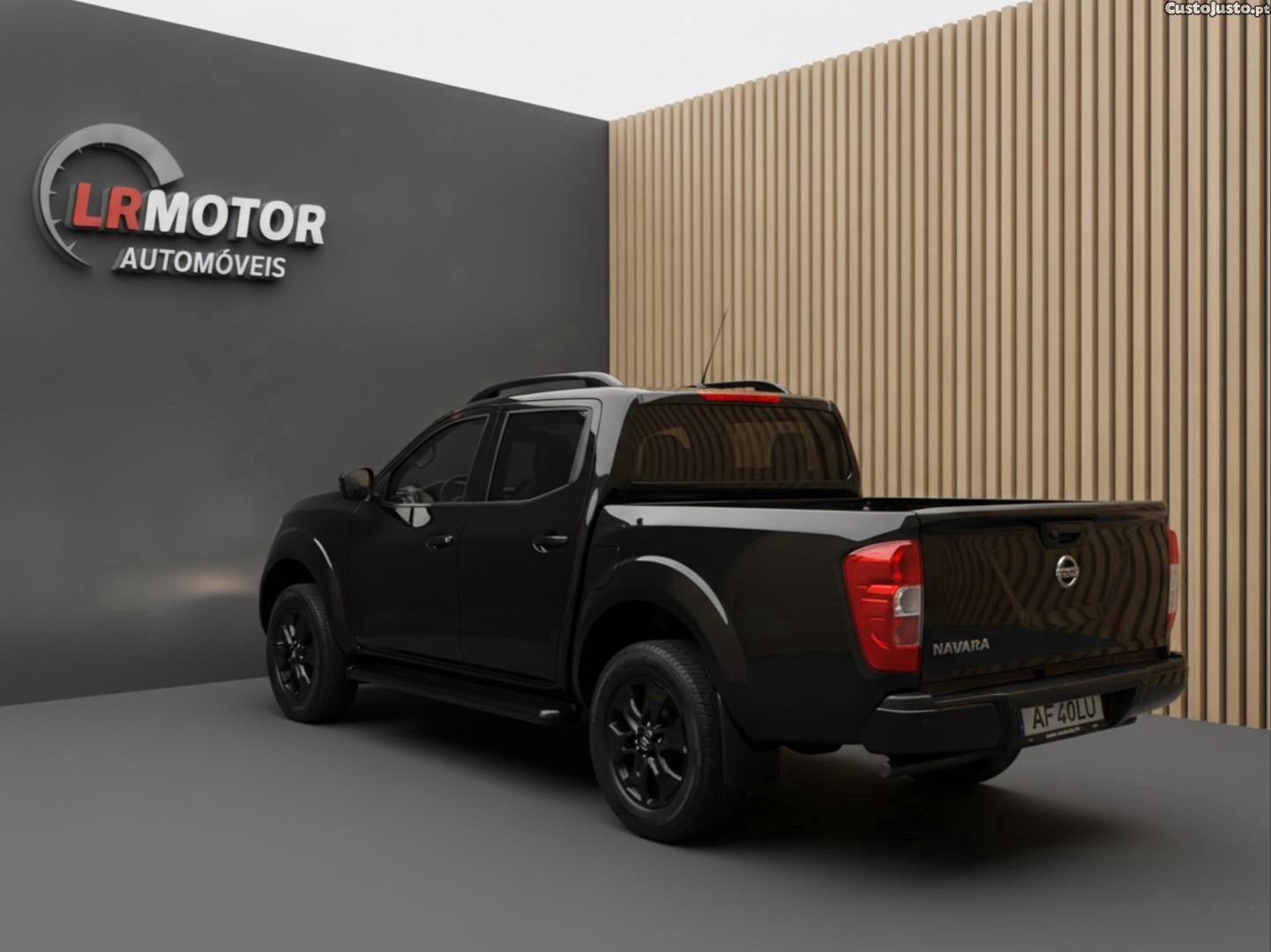 Nissan Navara 2.3 dCi CD 4WD N-Guard Auto — fotografia 8