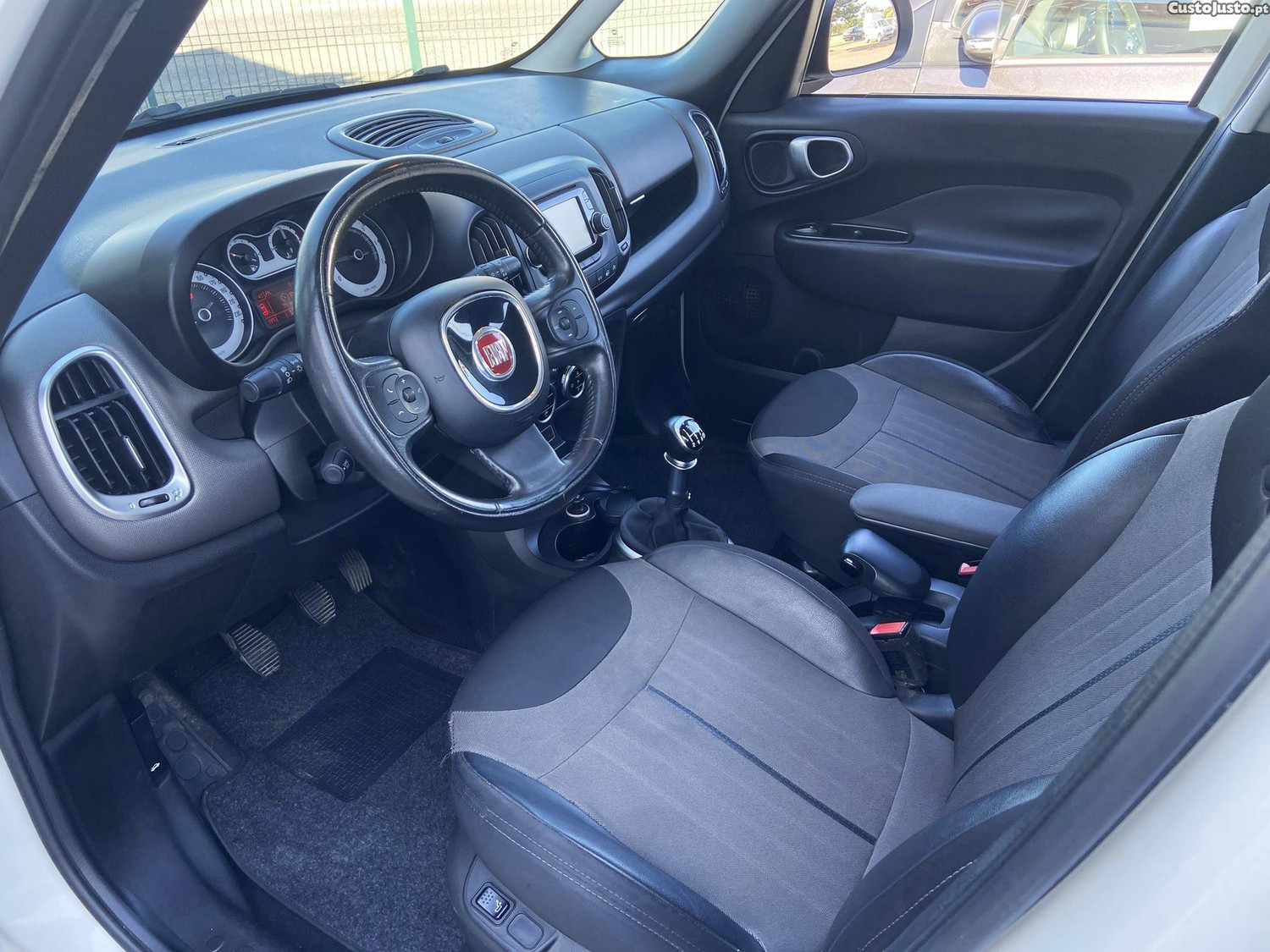 Fiat 500L 0.98V TwinAir7 Lugares (105cv) — fotografia 10
