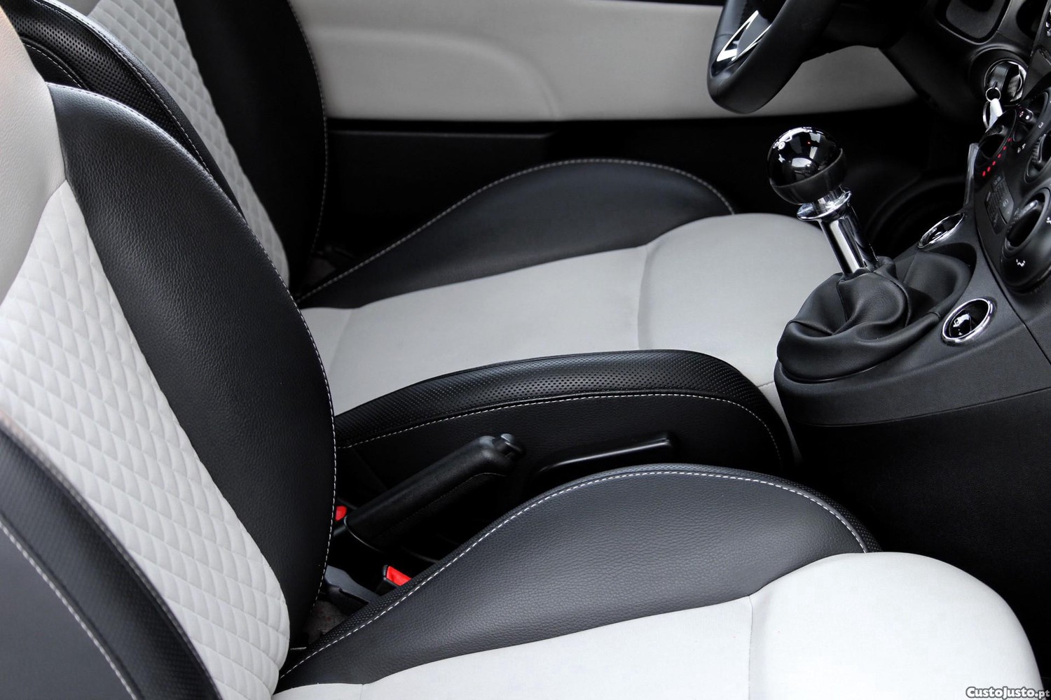 Fiat 500 1.0 Hybrid Dolcevita — fotografia 12